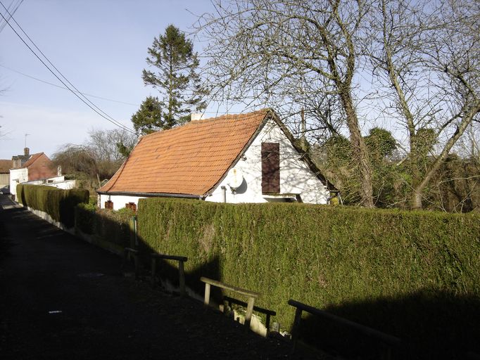 Maison avec boutique (épicerie)