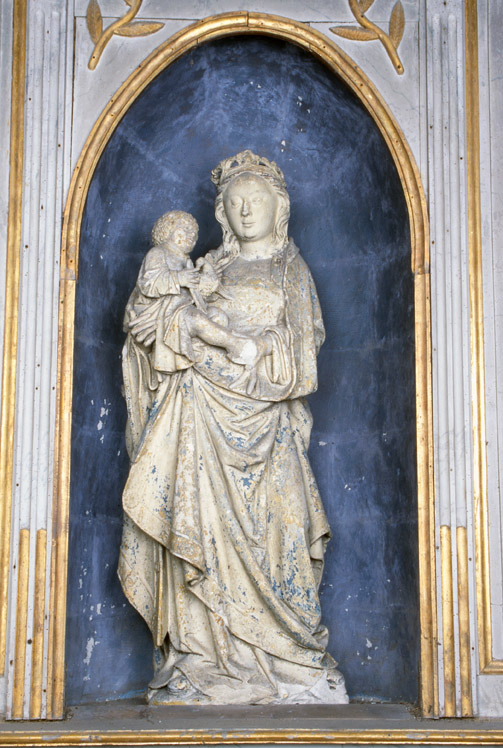 Statue (petite nature) : Vierge à l'Enfant tenant un oiseau