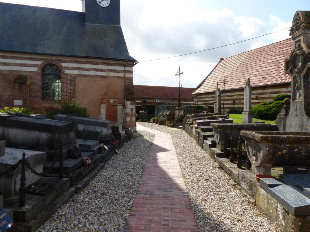 Cimetière paroissial de Choqueuse-les-Bénards