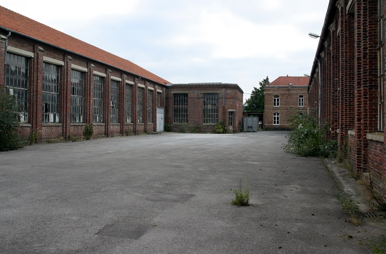 Ancien tissage de guipure Sébastien, usine de confection Comoditex et imprimerie