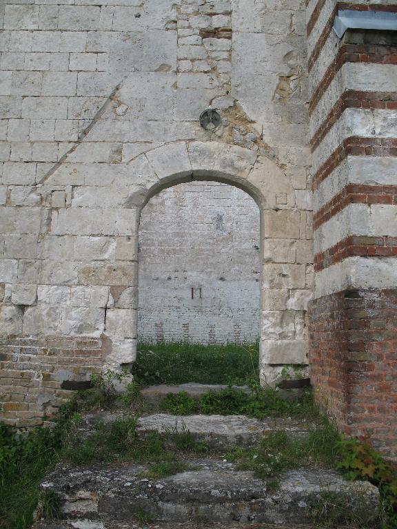 Ancienne église paroissiale Saint-Jacques-le-Majeur et cimetière de l'Etoile