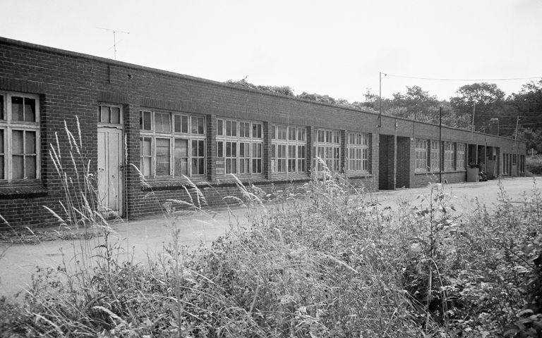 Ancienne usine de menuiserie Huygen, puis les Parqueteries de l'Oise (détruite)
