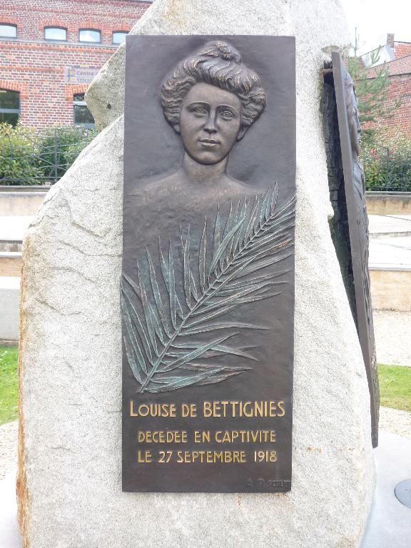 Monument aux morts de Saint-Amand-les-Eaux