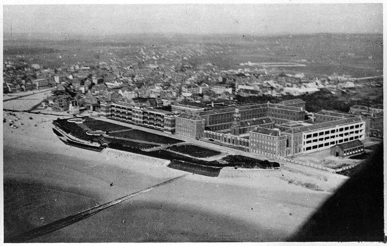 hôpital marin dit hôpital Napoléon, puis grand hôpital maritime