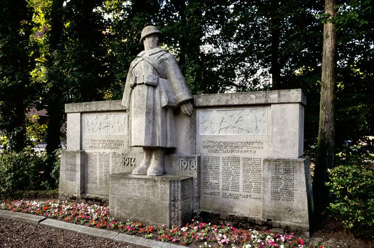 Monument aux morts de la Société du Familistère