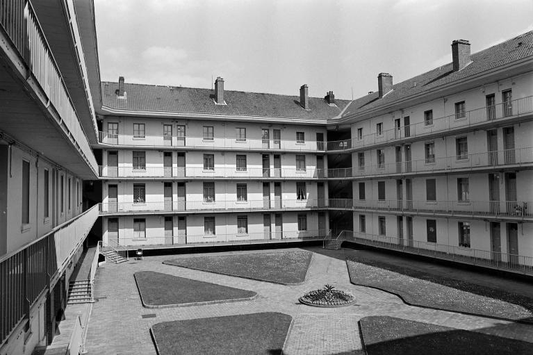 Immeuble, dit pavillon Cambrai