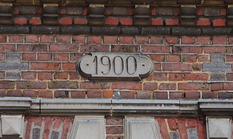 Groupe de trois logements