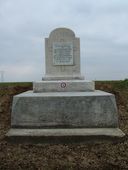 Monument à la mémoire de Jean Roblin à Chevregny