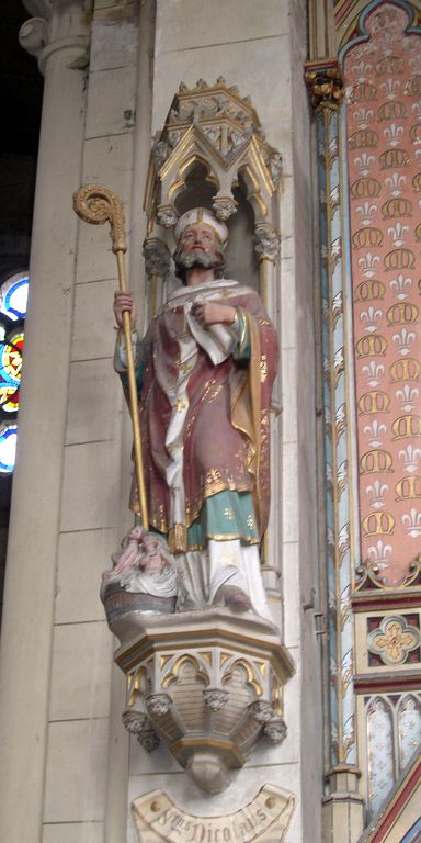 Le mobilier de l'église Saint-Léger de Longpré-lès-Amiens