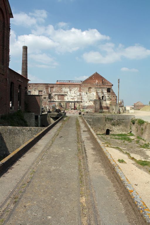 Sucrerie de betteraves Thirial Bertin et Compagnie, puis Sucrerie et Distillerie de Francières