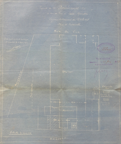 Ancienne usine de chaudronnerie et de construction métallique Bourleaux Fils, puis Construction Industrielle et Travaux en Fer de Saint-Quentin, usine de matériel d'équipement industriel Burton'Steel