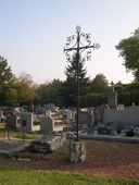 Tombeau (croix funéraire)