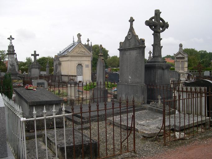 Cimetière communal de Salouël (ancien cimetière communal de Saleux-Salouël)