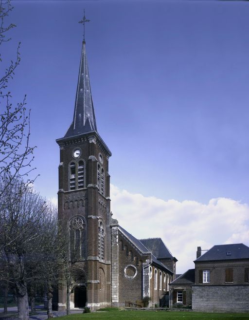 Église paroissiale et ancien cimetière de la Décollation-de-Saint-Jean-Baptiste d'Allonville