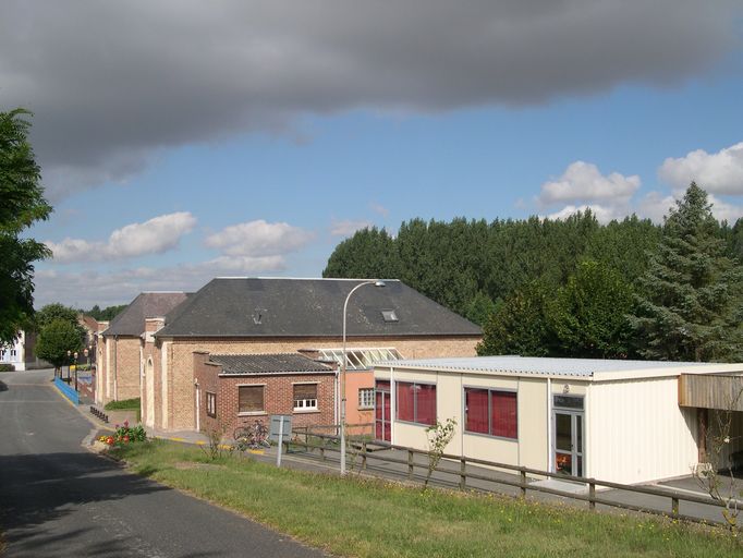 Mairie et école primaire mixte de Blangy-Tronville