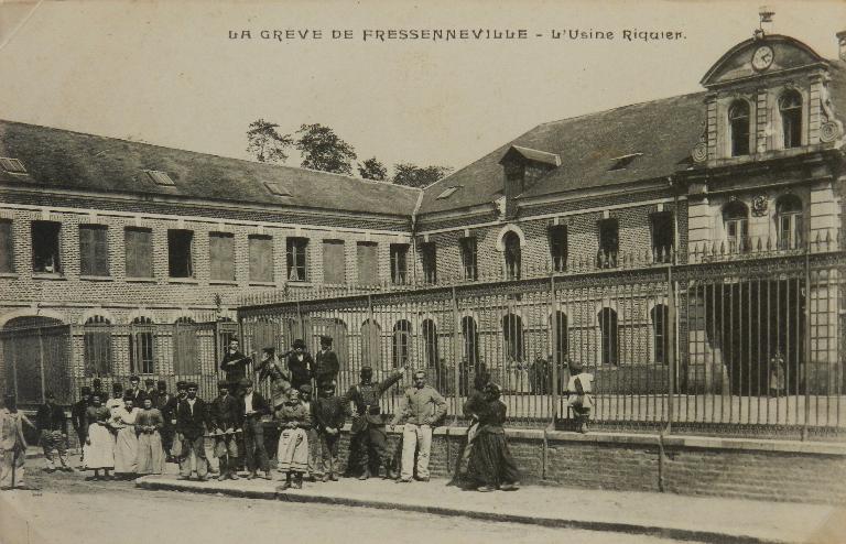 Ancienne usine de serrurerie et fonderie Charles Guerville, puis Ch. Guerville Fils et Riquier Frères, puis Guerville, Riquier et Cie puis usine de serrurerie Bricard