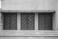 Six vantaux