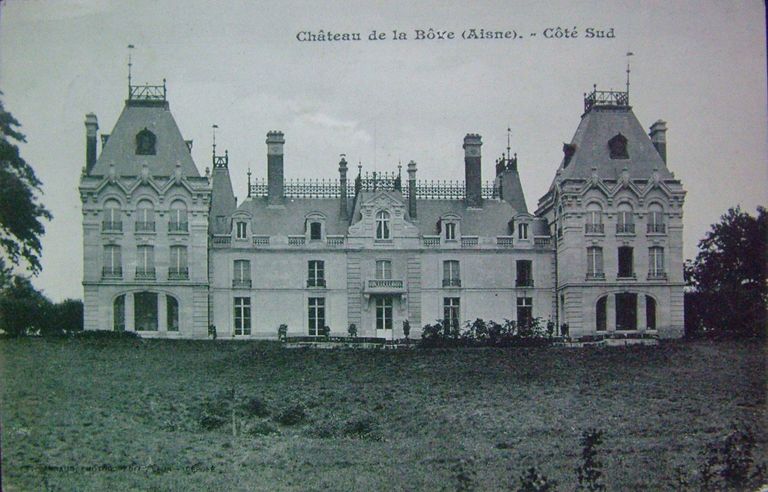 Vue du chÃ¢teau avant la guerre (coll. part).