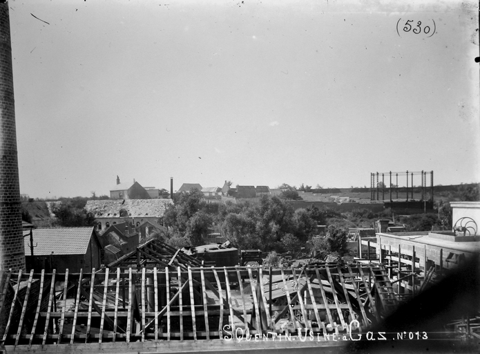 Usine à gaz Semet et Cie, puis Société Anonyme d'Eclairage par le Gaz de la Ville de Saint-Quentin, puis Société Saint-Quentinoise d'Eclairage et de Chauffage, puis Gaz de France