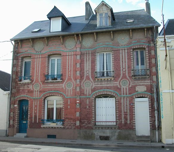 Maison à deux logements accolés (dont Villa Alfred)