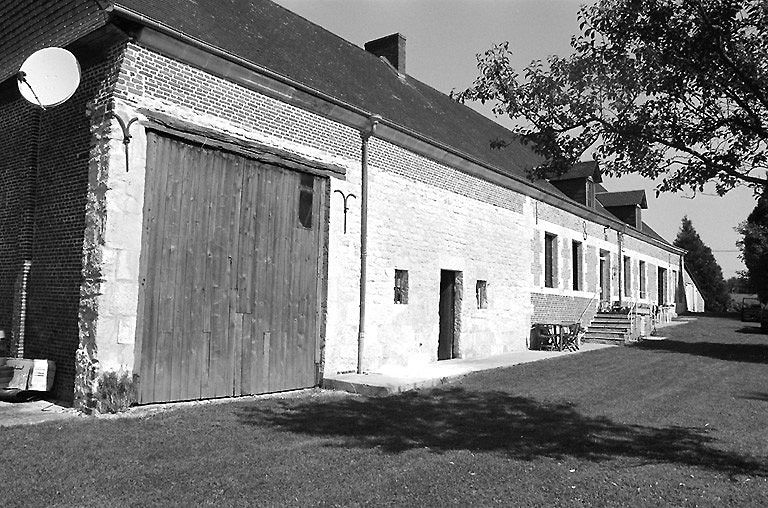 Ancien moulin à farine à Any-Martin-Rieux (vestiges)