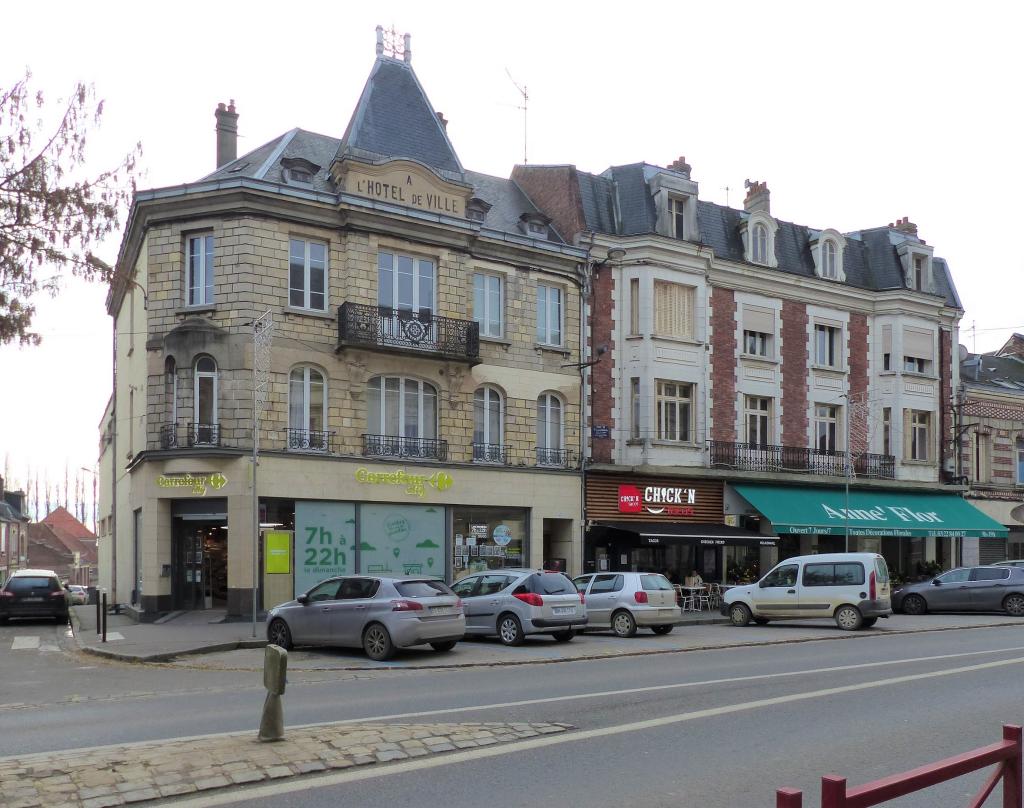 La rue Saint-Sauveur de Péronne
