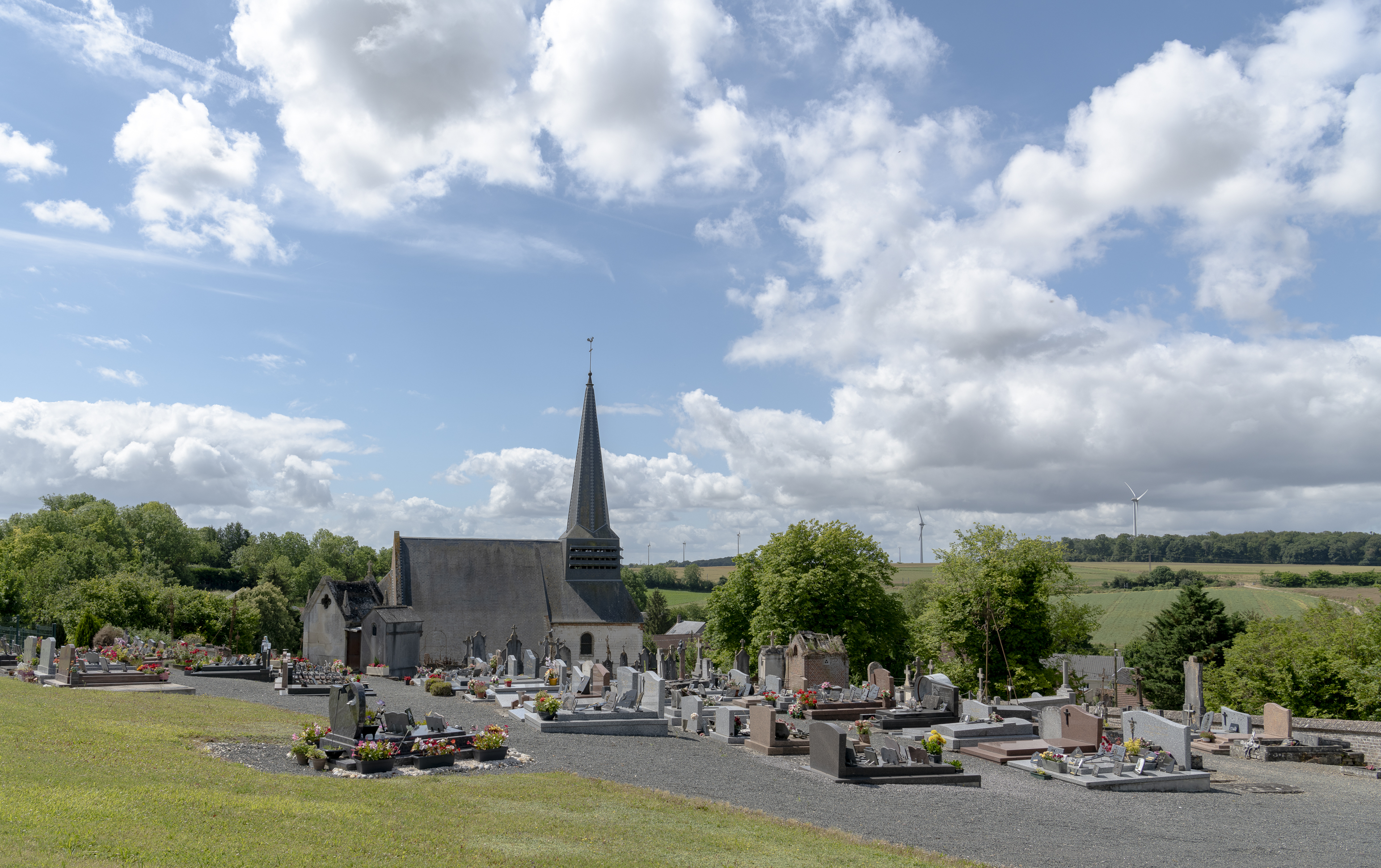 Ancien cimetière paroissial puis communal