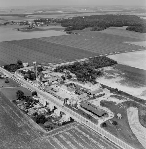 Sucrerie de betteraves Thirial Bertin et Compagnie, puis Sucrerie et Distillerie de Francières