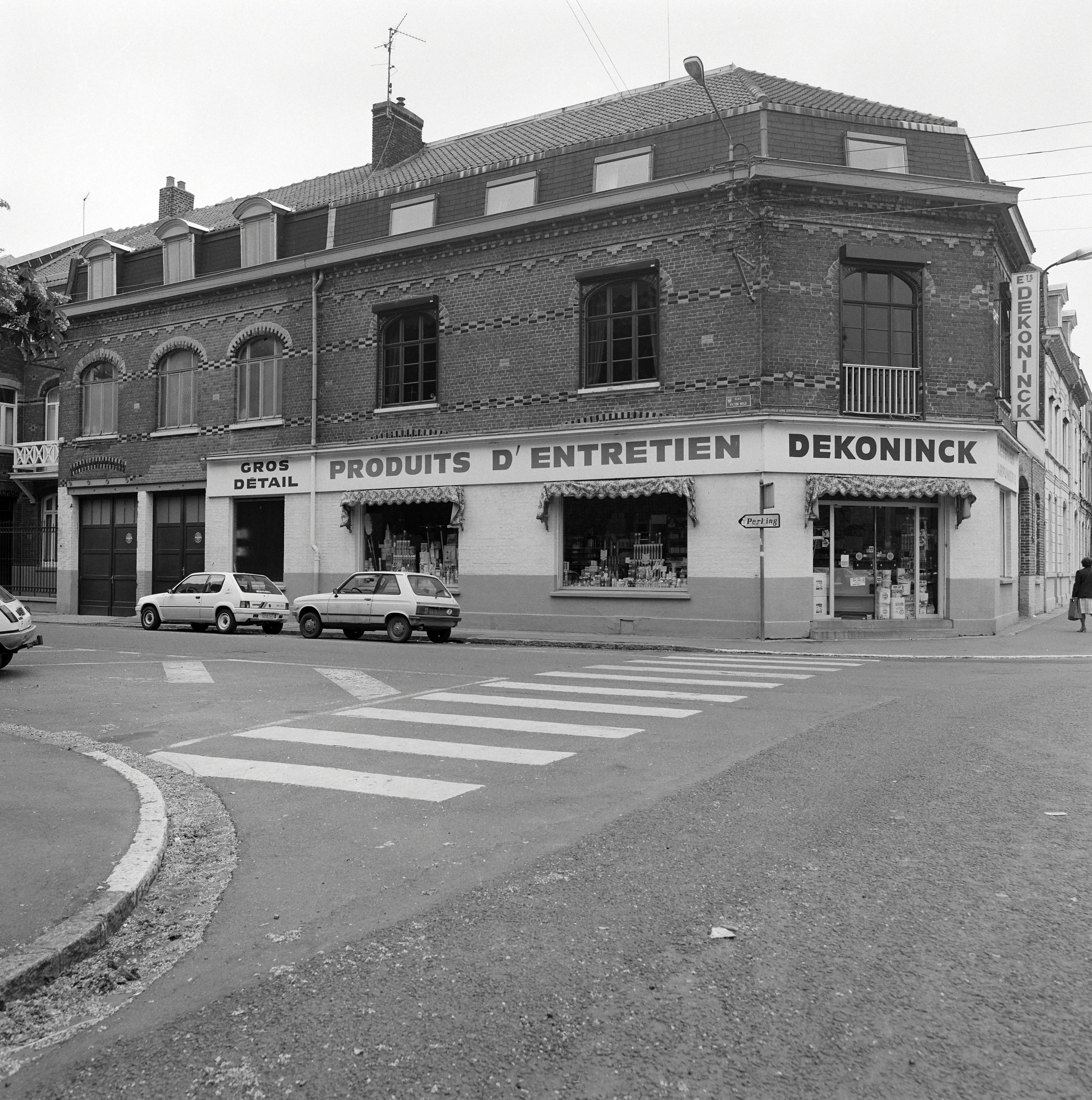 Usine de serrurerie Crochon, actuellement magasin de commerce