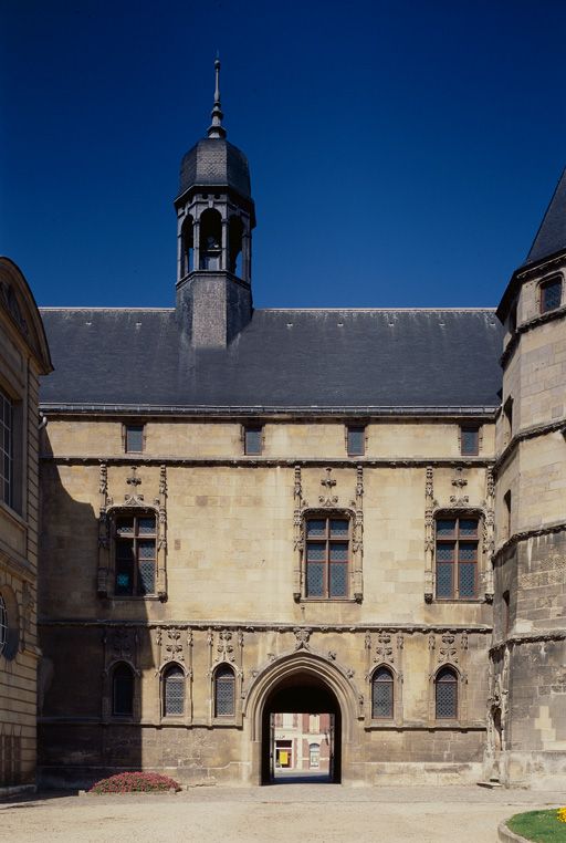 Hôtel de ville de Noyon