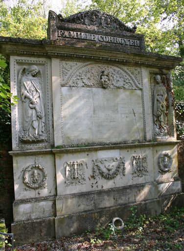 Monument sépulcral de la famille Corroyer