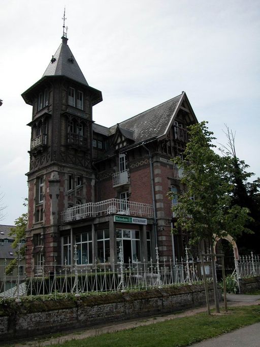 Ancienne maison de villégiature dite Le Romerel, devenue hôtel de voyageurs, dit Relais Guillaume de Normandie