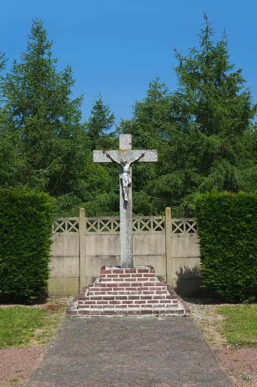 Le cimetière communal de Valines