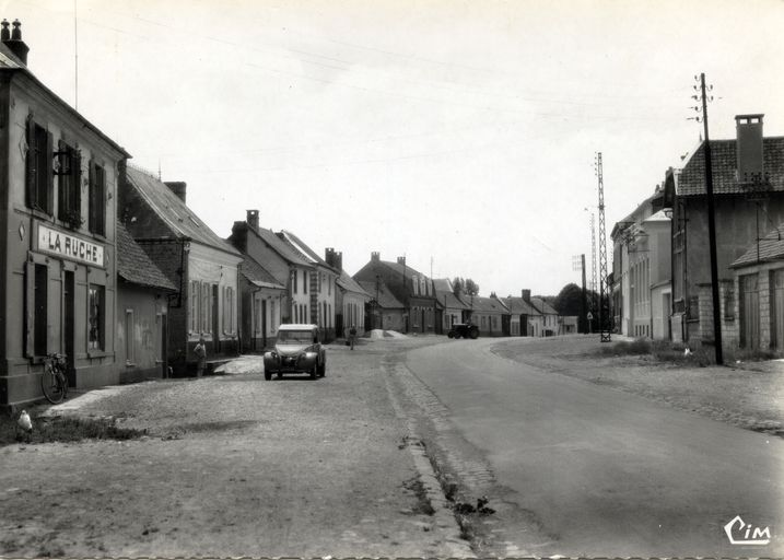 Le village de Canaples