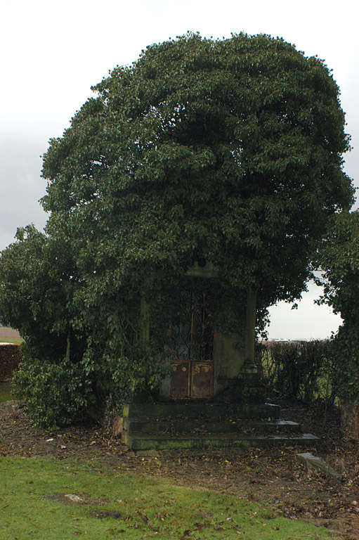 Cimetière de la Vallée-Madame à Villers-Bocage