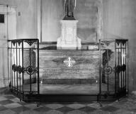 Autel (autel secondaire) : Sainte Thérèse de L'Enfant Jésus