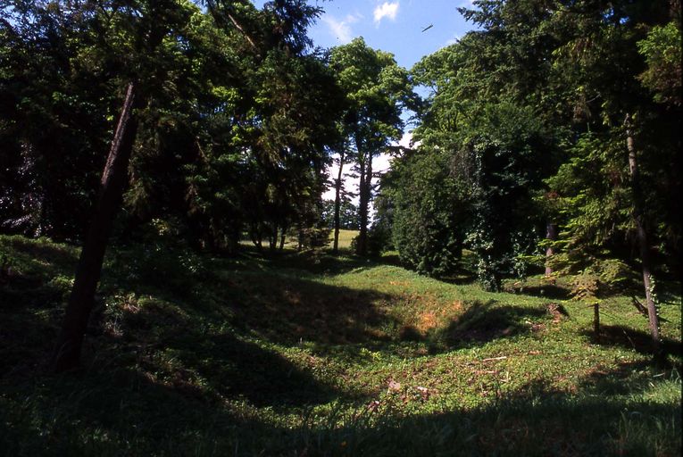 Champ de bataille : réseau de tranchées