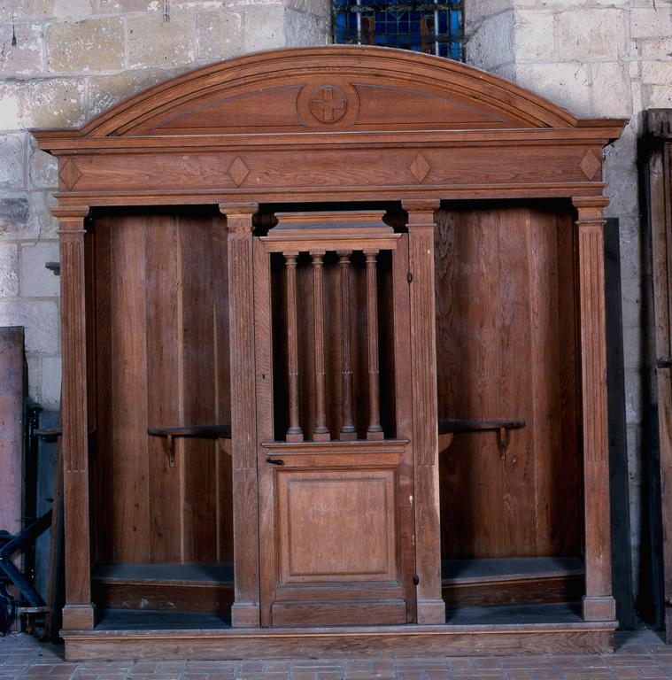 Le mobilier de l'église paroissiale Saint-Remy d'Augy
