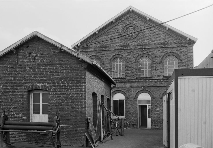 Ancienne distillerie d'alcool de betteraves de la Société Industrielle et Agricole de la Somme (SIAS), puis usine de produits agro-alimentaires Orsan