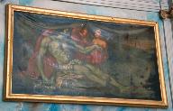 Tableau d'autel : Le Christ mort soutenu par des anges