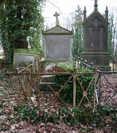 Enclos funéraire de la famille Bellet et de la famille de l'architecte André Gaston Leroux [Leroux-Gaillet]