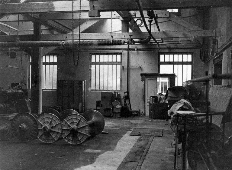 Ancien tissage de velours de la Société française du Hamel, devenu usine de bonneterie Delannoy, puis Tricotage du Hamel