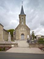 Église Saint-Jean-Baptiste et son cimetière