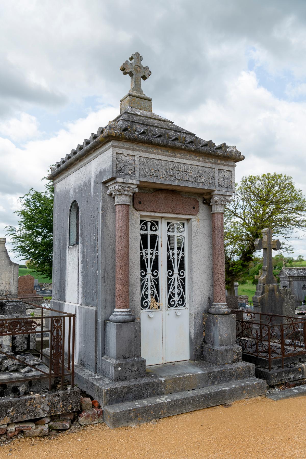 Ancien cimetière paroissial, aujourd'hui communal