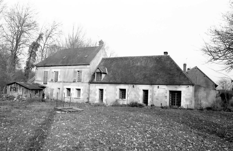 Ancien moulin à farine de Longueil, puis atelier de fabrication d'articles de mesure en bois Méry