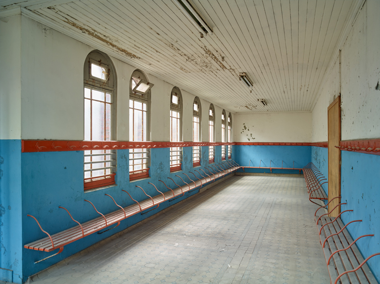 Piscine et bains publics, dits école de natation, actuellement Institut du Monde Arabe-Tourcoing