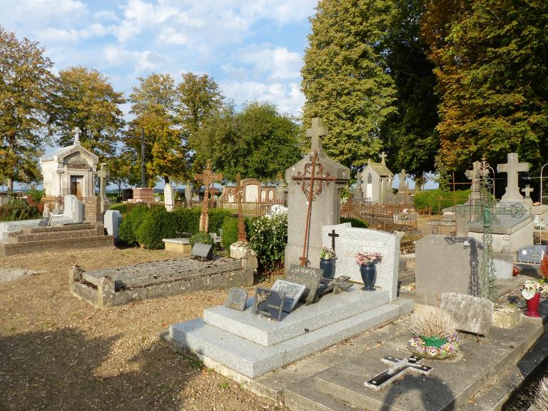cimetière communal d'Athies
