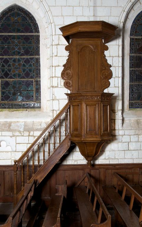 Le mobilier de l'église paroissiale de l'Assomption de la Vierge de Bourseville