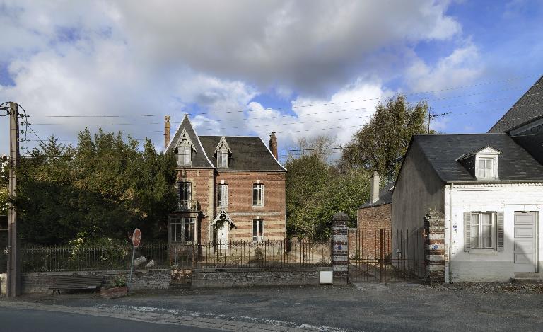 Ancienne fonderie Imbert à Béthencourt-sur-Mer et maison de directeur