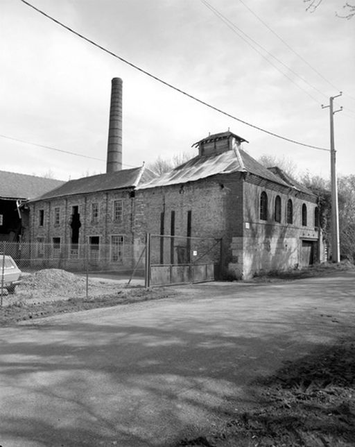 Ancienne usine de papeterie Obry et Cie, puis Bernard et Cie, puis Cauvin Yvose, puis S.A. des Pâtes à papier de la Somme